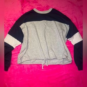 Women’s AE Sweatshirt